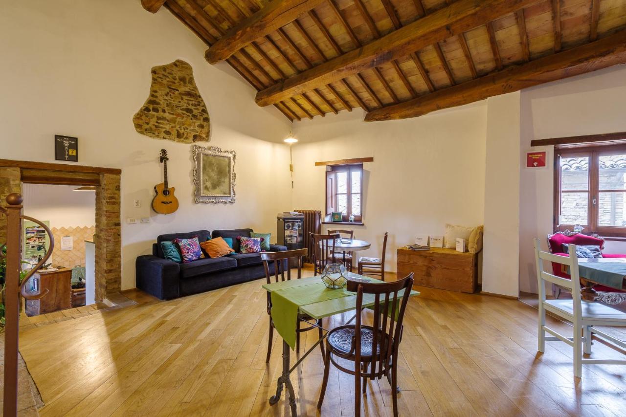 Un Posto Bed & Breakfast Беваня Екстериор снимка