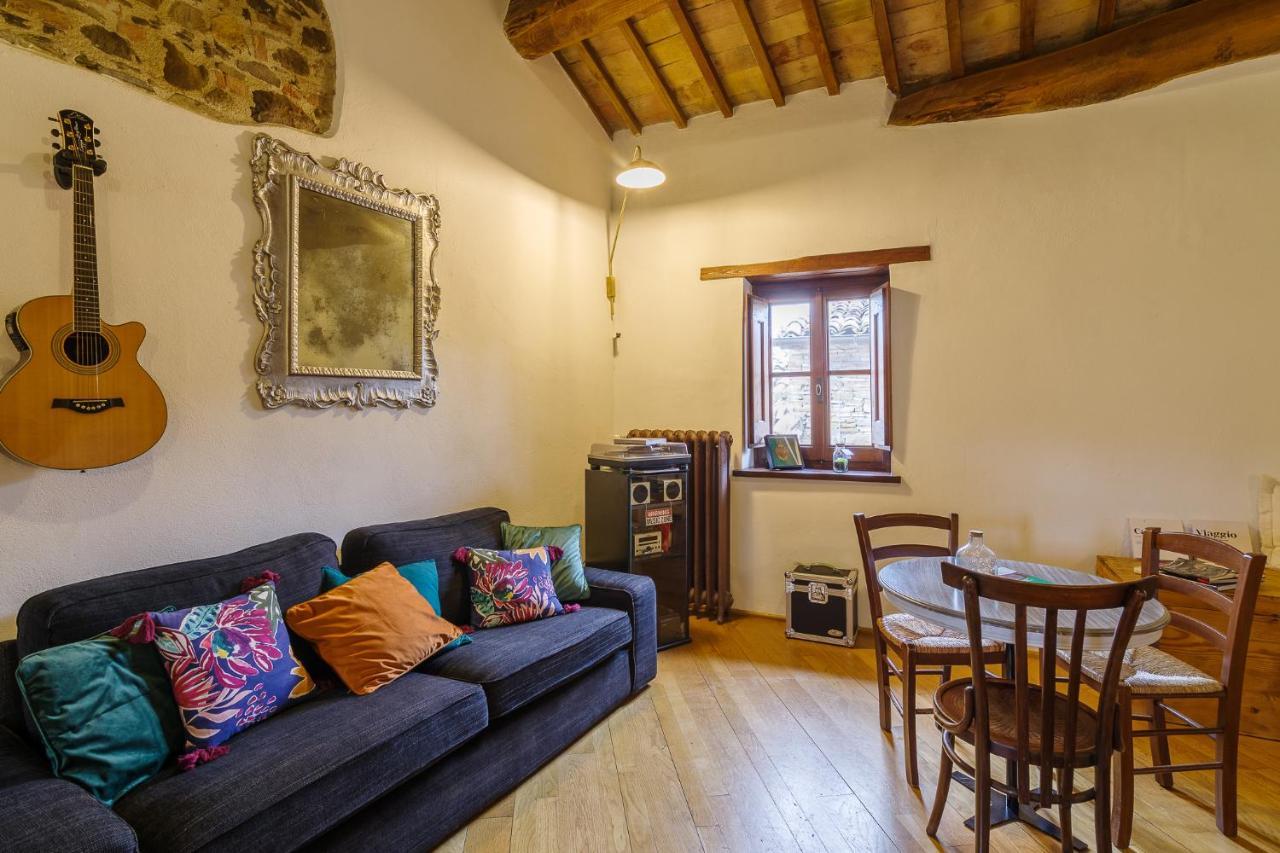 Un Posto Bed & Breakfast Беваня Екстериор снимка