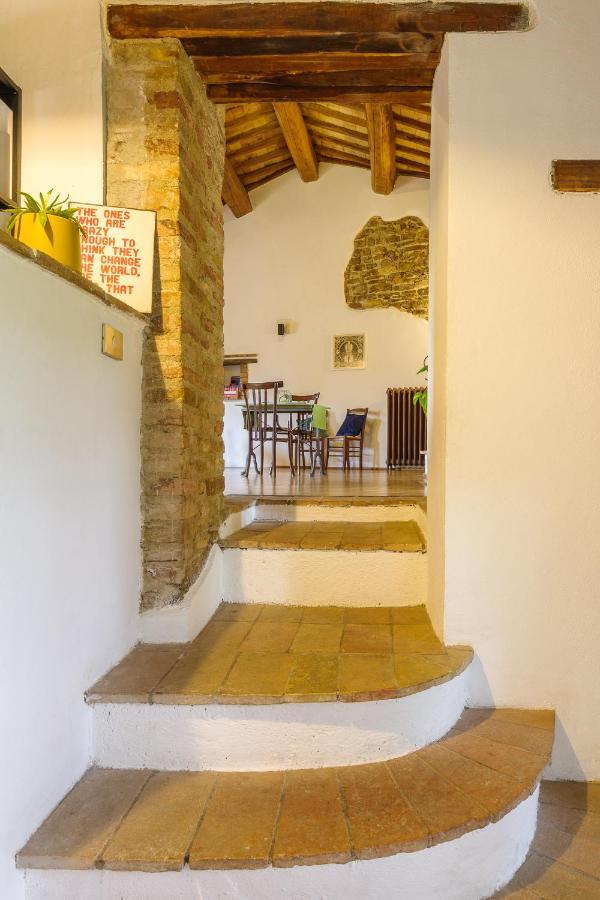 Un Posto Bed & Breakfast Беваня Екстериор снимка